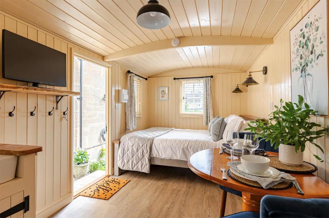 Shepherd'S Hut, 巴斯 外观 照片